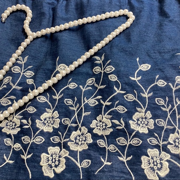 Westport Halter Top Floral Embroidered Denim Dress - Medium NWT - Picture 5 of 6